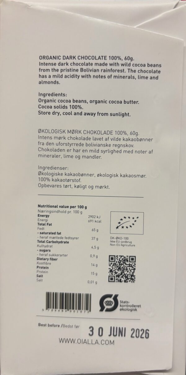 Back packaging of Oialla 72% Dark Chocolate with nutritional facts